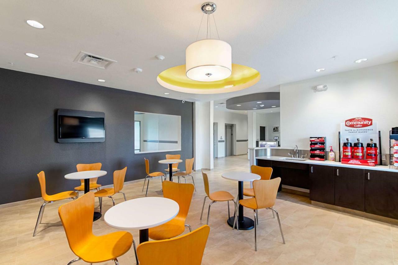Studio 6 Austin Airport المظهر الخارجي الصورة