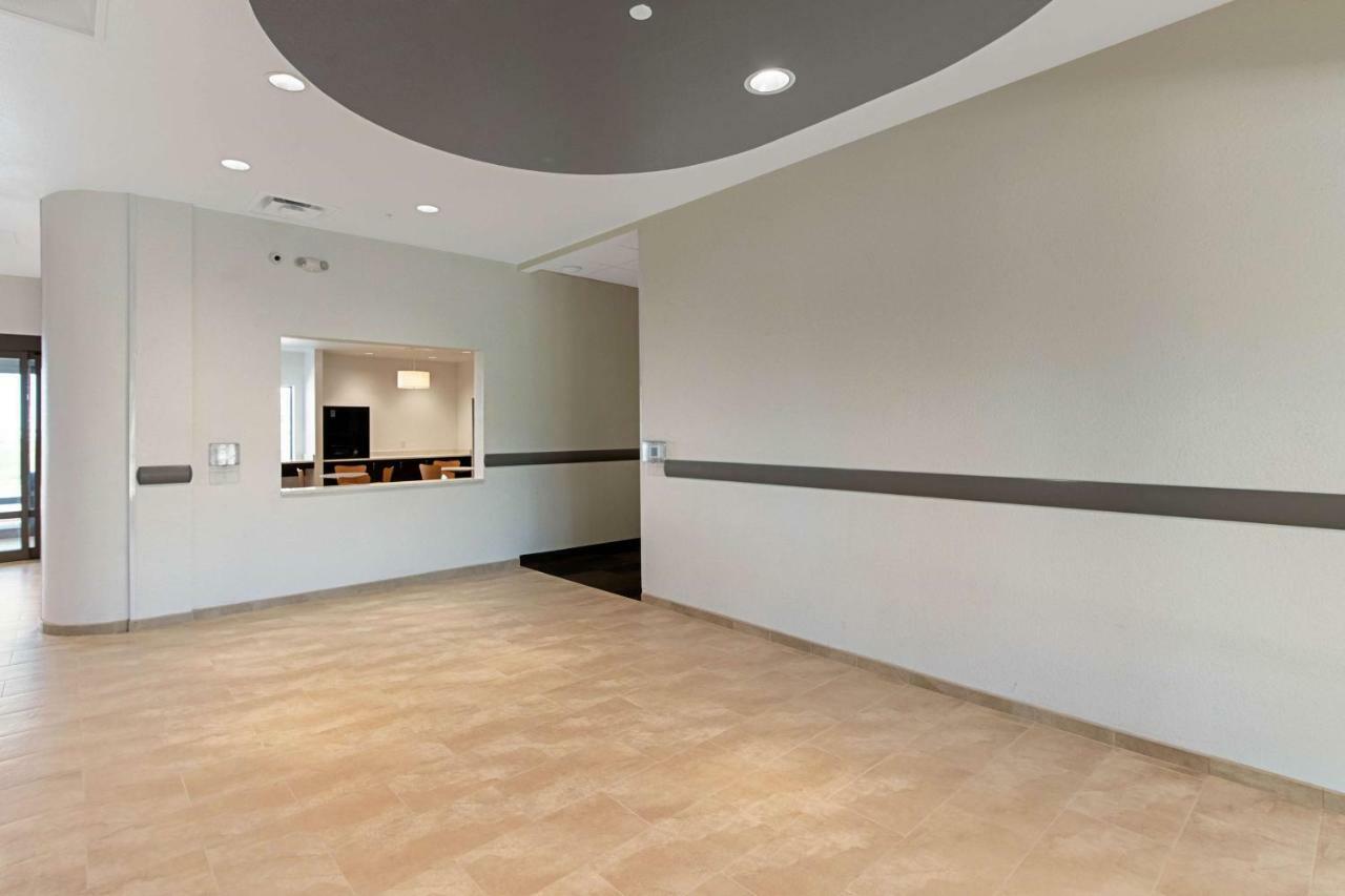 Studio 6 Austin Airport المظهر الخارجي الصورة