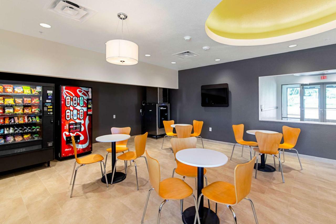 Studio 6 Austin Airport المظهر الخارجي الصورة