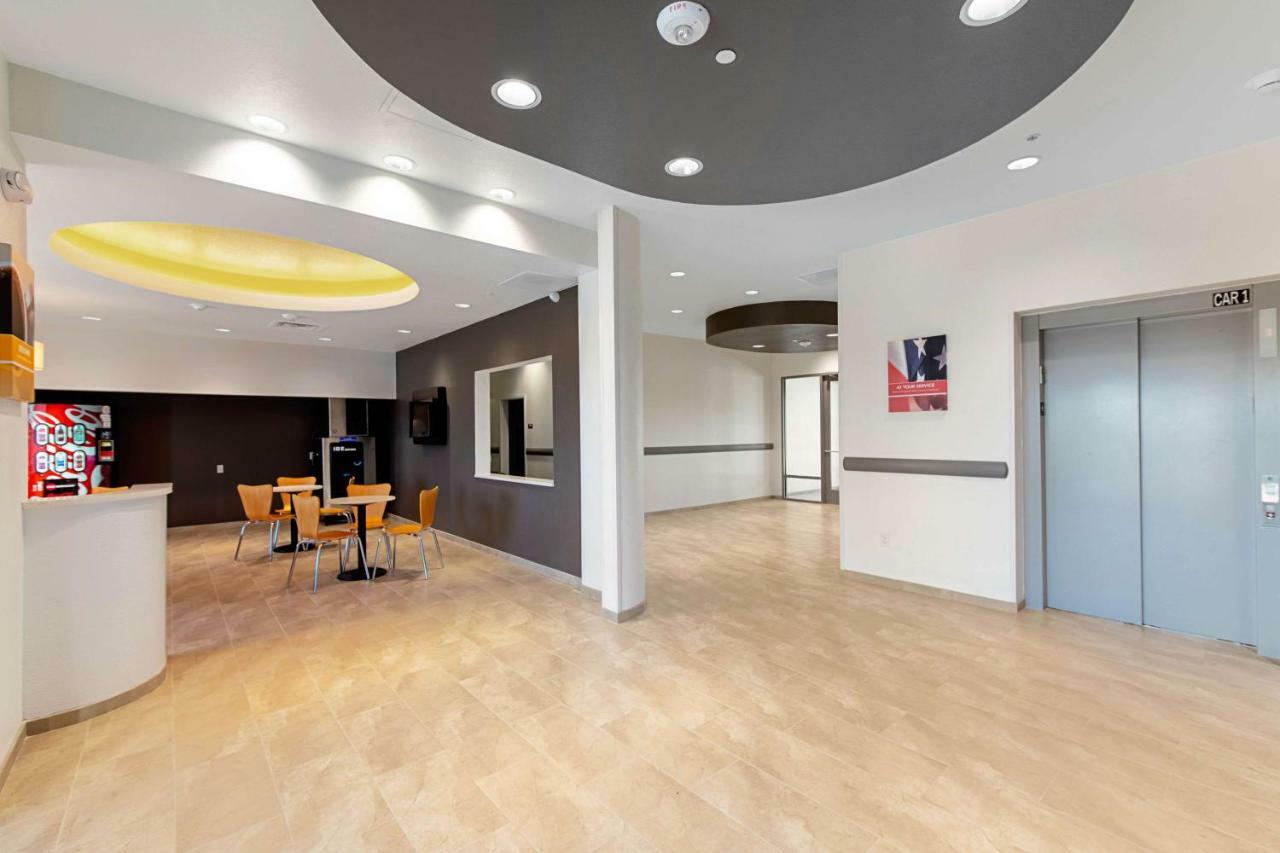 Studio 6 Austin Airport المظهر الخارجي الصورة